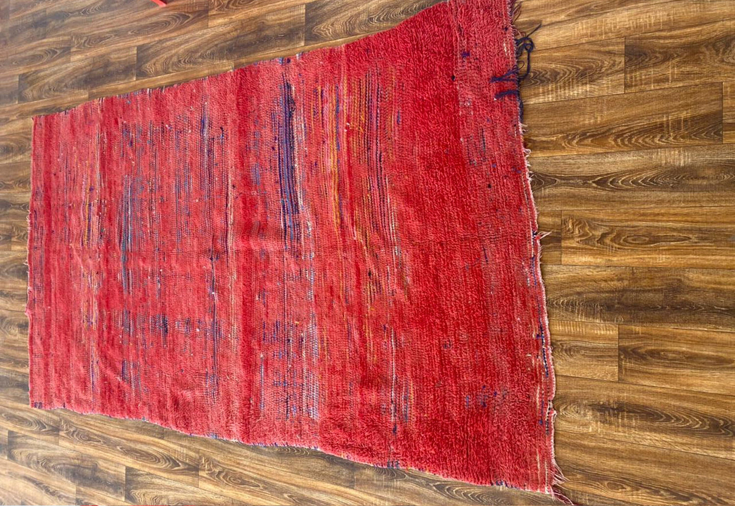 Tapis marocain rouge vintage 5x9 pieds.