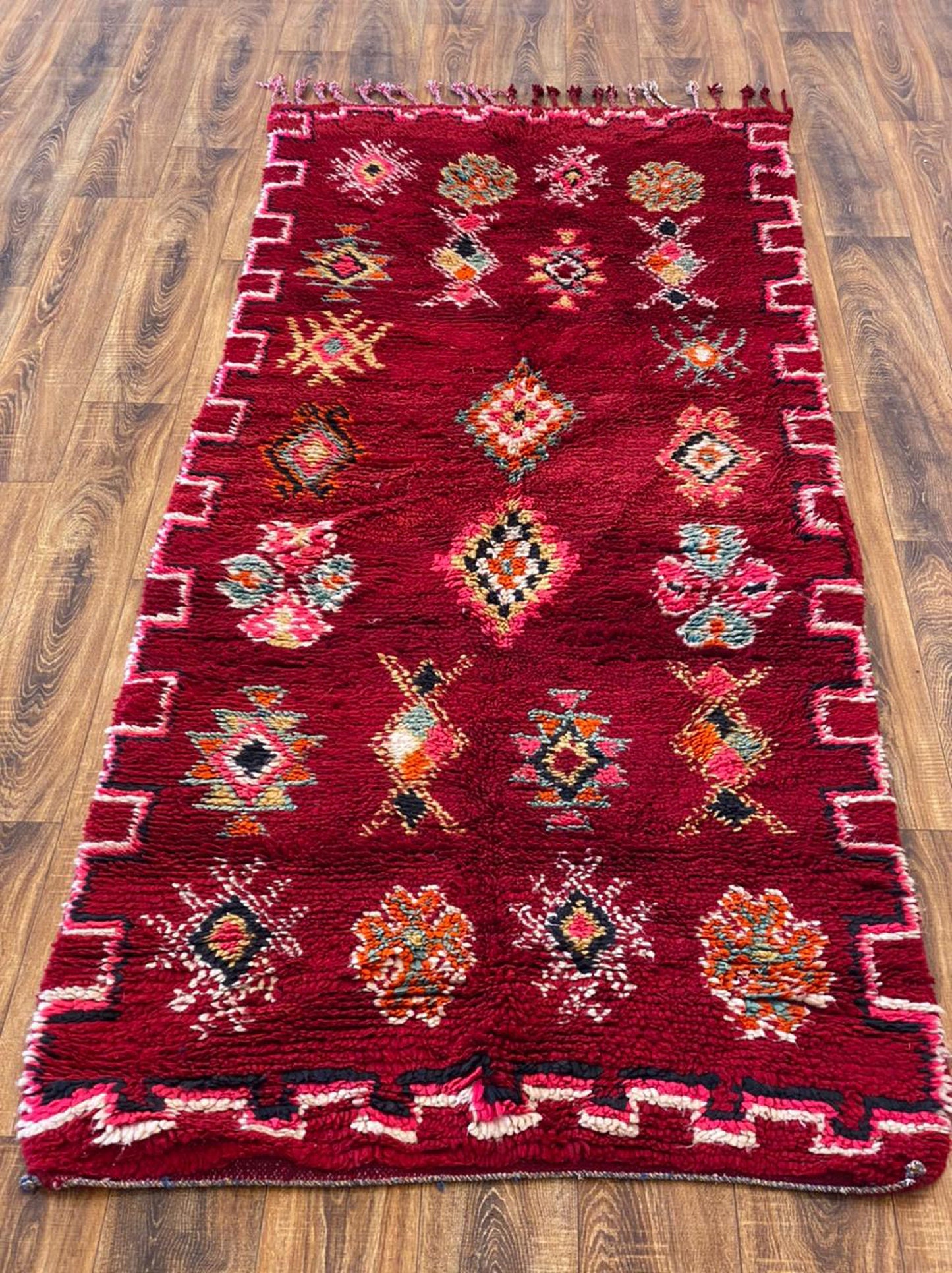 Tapis de couloir marocain vintage en laine 3x9.