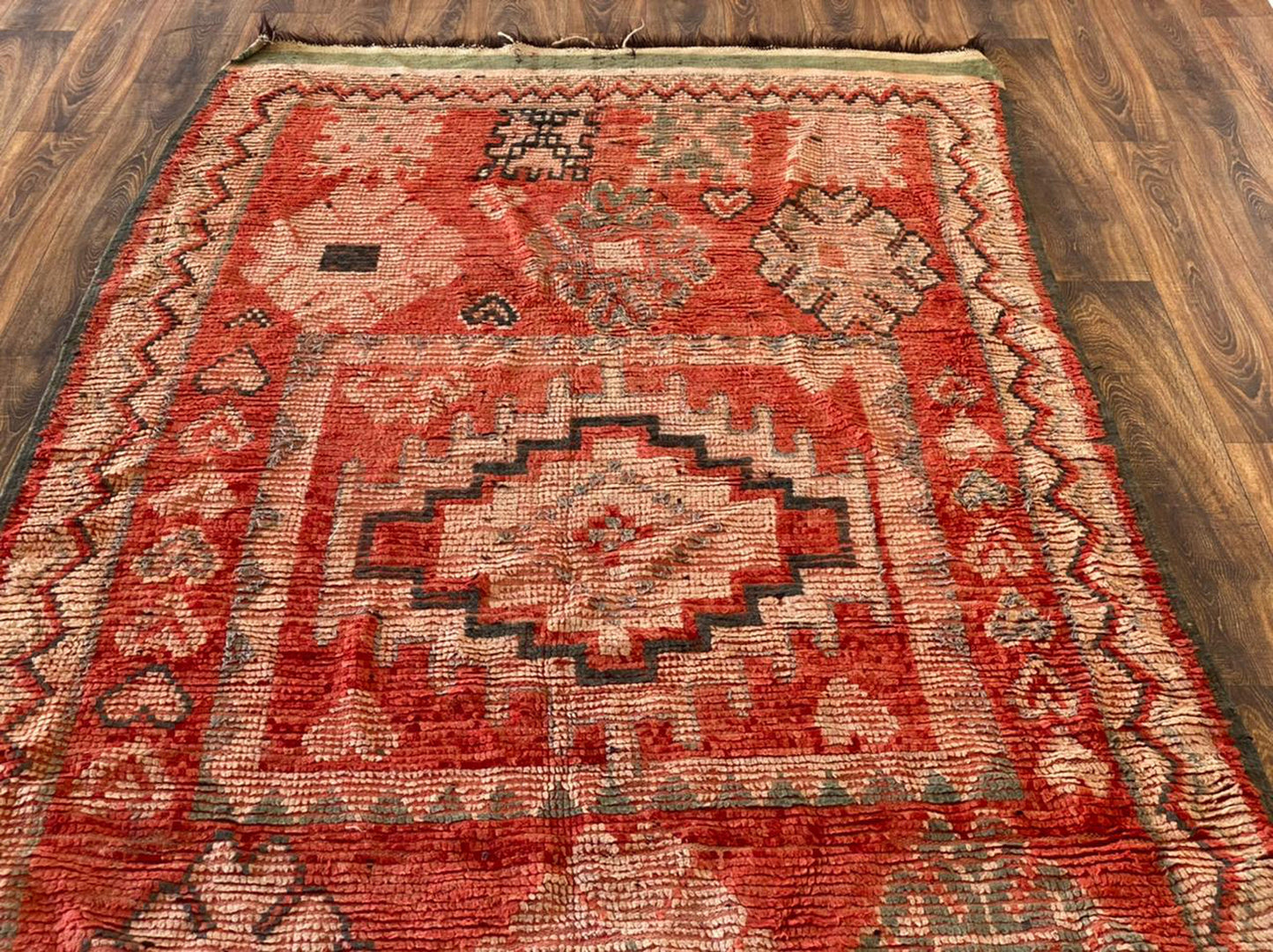 Grand tapis berbère marocain 5x11 pi.