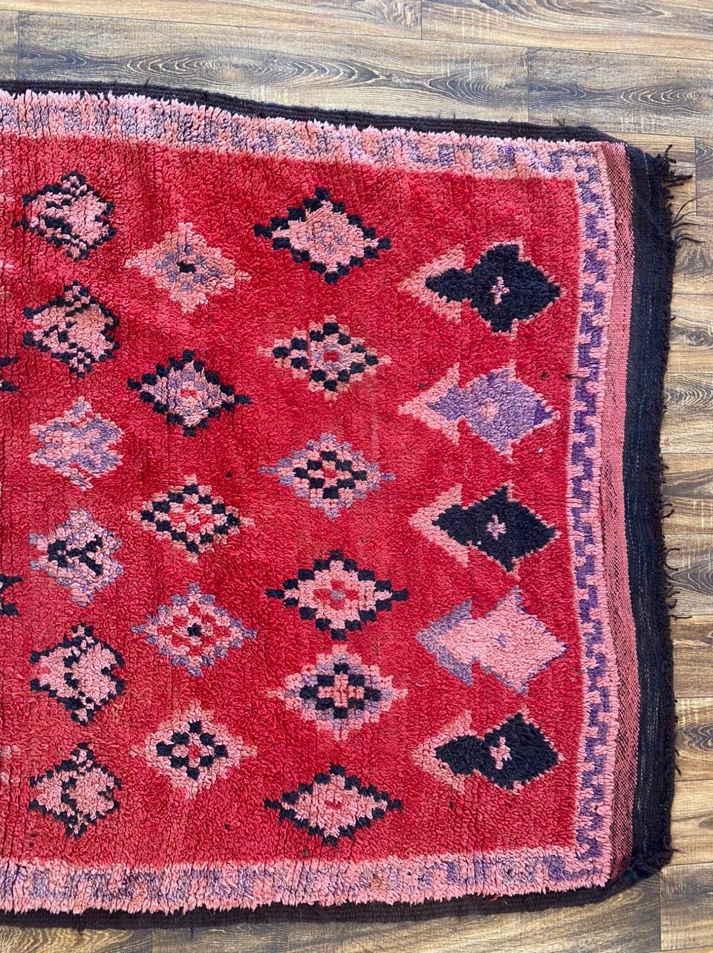 Grand tapis marocain vintage 5x11 pieds.