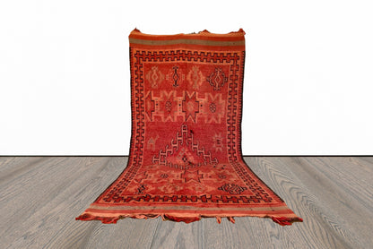 Grand tapis marocain vintage de 6 x 12 pieds.