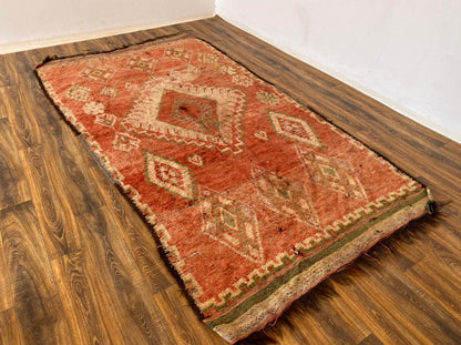 Tapis berbère vintage marocain 6x10 pi.