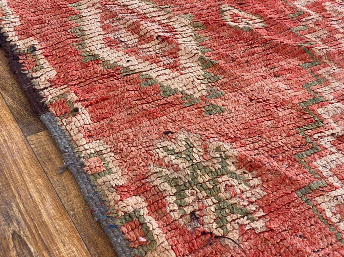 Tapis berbère vintage marocain 6x10 pi.