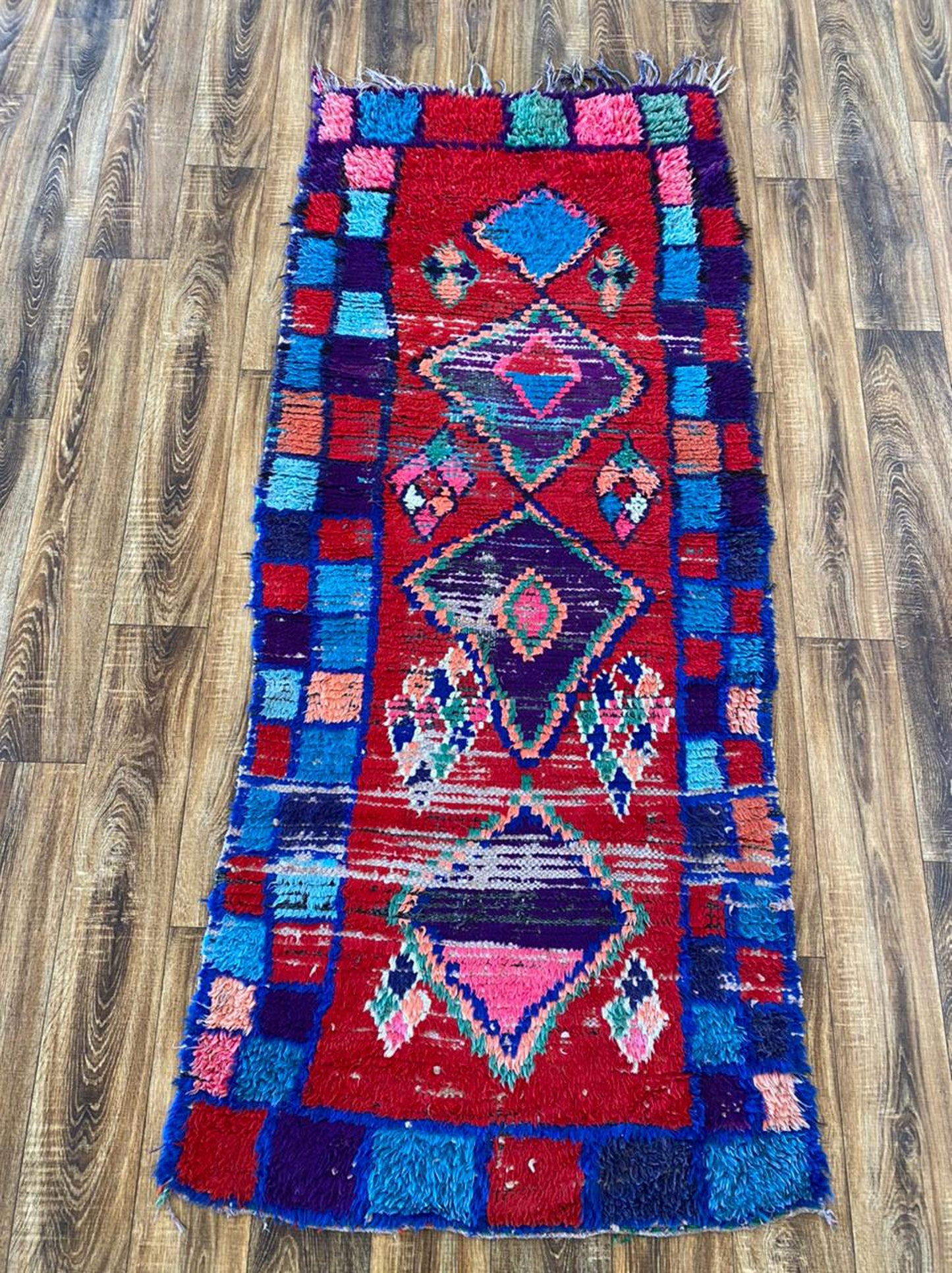 Tapis marocain tissé à la main vintage rouge 3x7, tapis berbère unique.