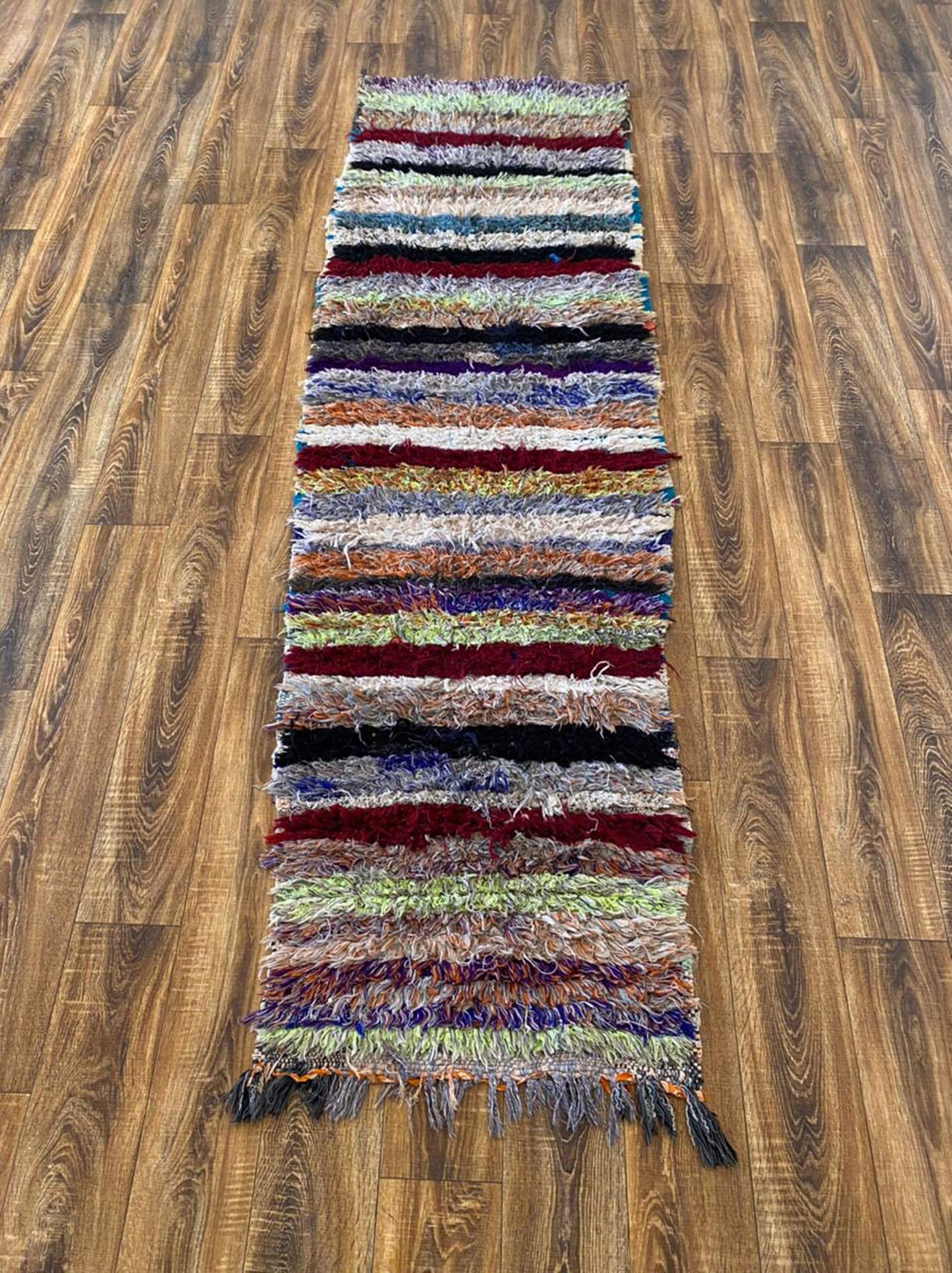 Tapis de couloir à rayures marocaines étroites 2x8 pi.