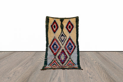 Petit tapis marocain vintage 3x5 pi.