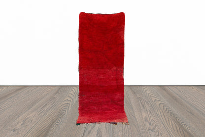 Tapis de couloir marocain rouge vintage 3x8 pieds.