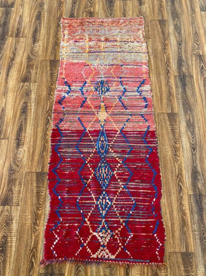 Tapis marocain vintage en laine 3x7 pieds.