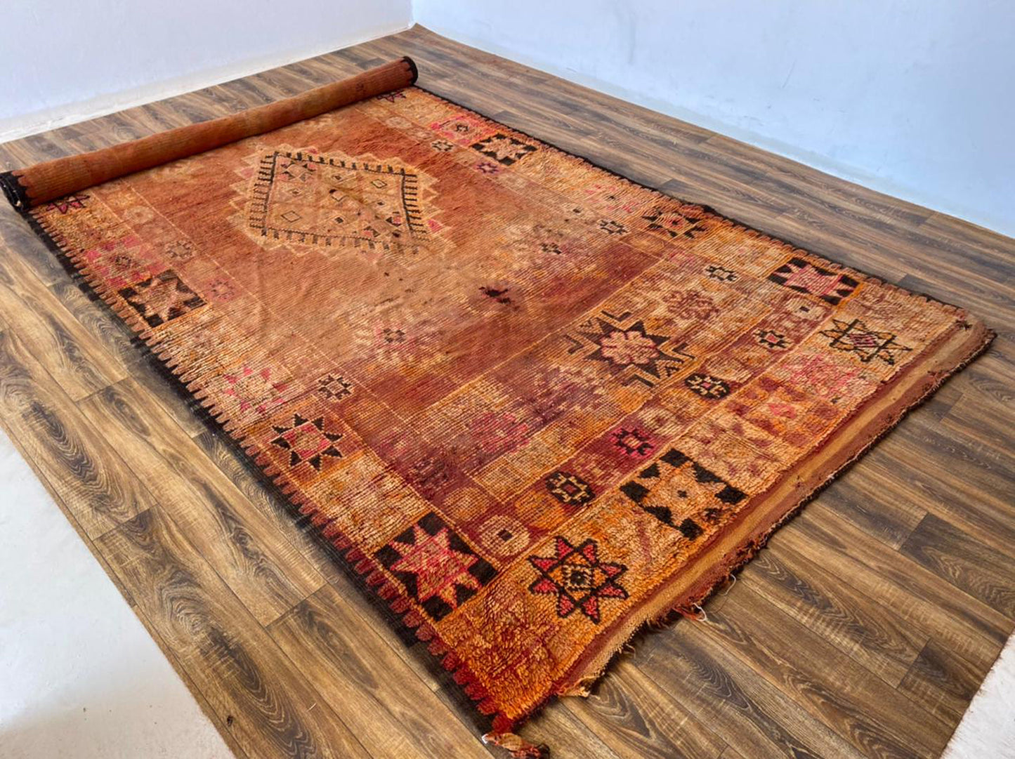 Grand tapis berbère marocain de 7x13 pieds.