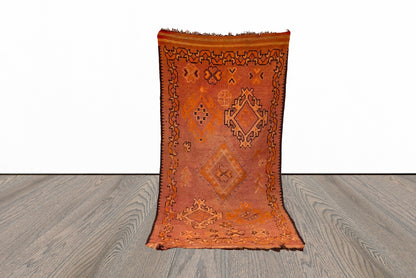 Tapis marocain tissé vintage 5x10 pieds.