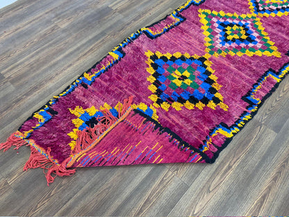 Tapis marocain vintage violet 3x9 pieds, tapis de couloir en coton et laine.