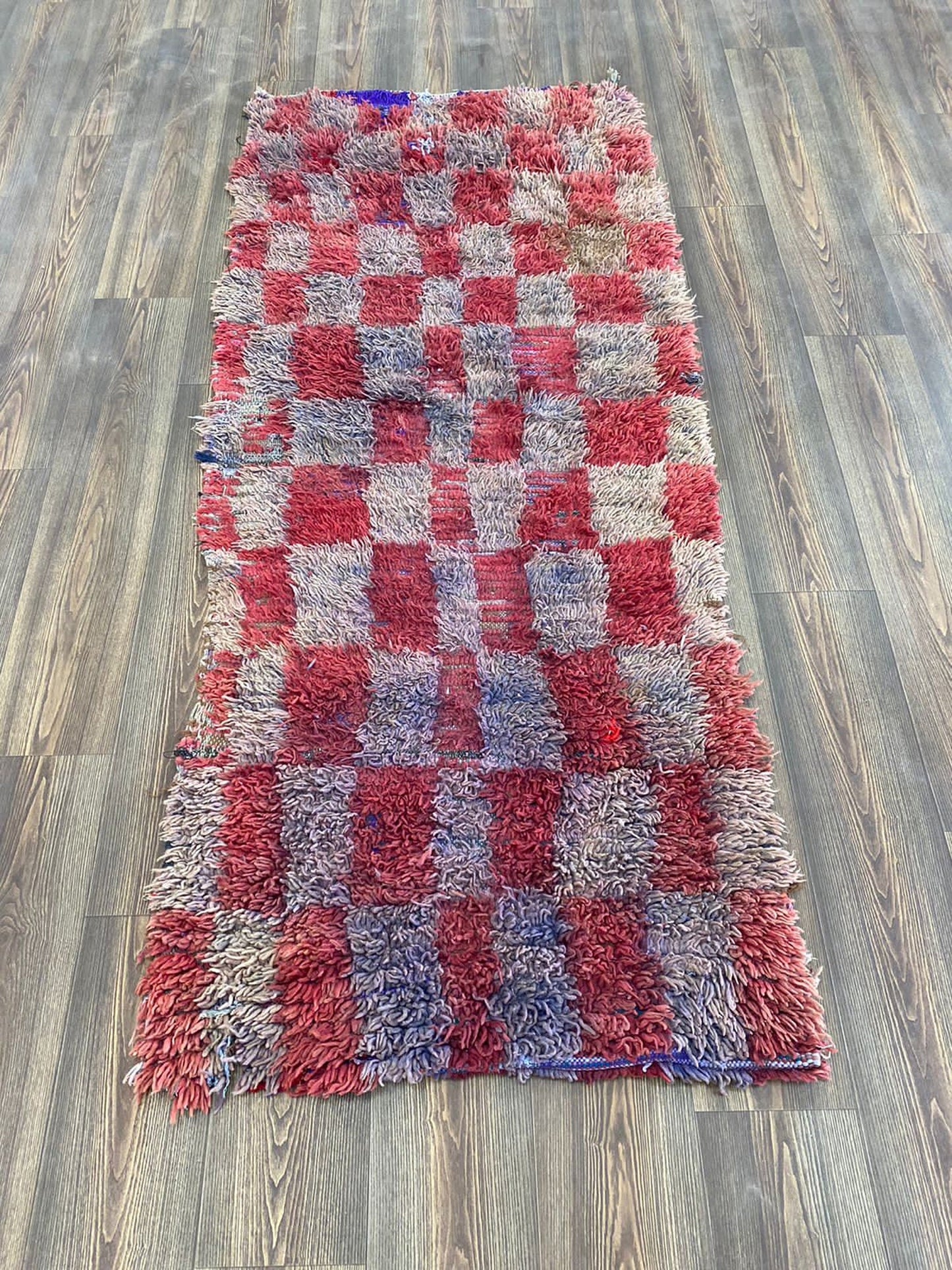 Tapis de couloir à carreaux marocain délavé 3 x 7 pieds, tapis vintage en laine tissée.