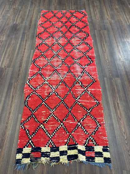 Tapis de couloir marocain 3x8 pieds, tapis berbère vintage à losanges.