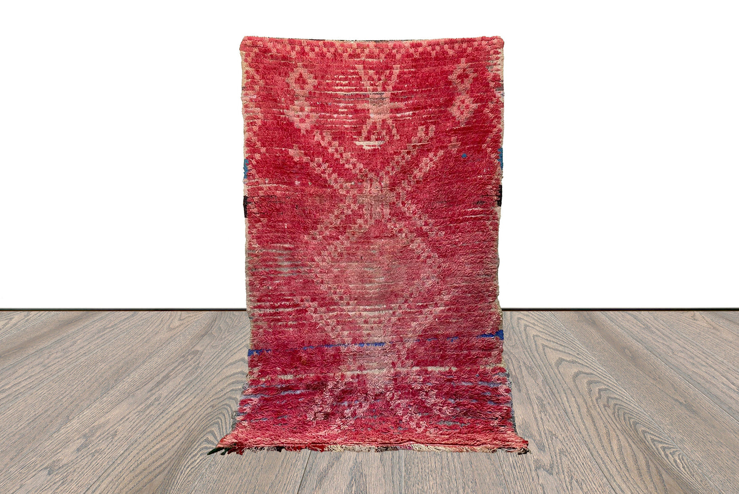 Tapis marocain vintage rouge délavé 4x7, tapis berbère tissé.