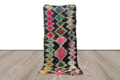 Tapis de couloir Boucherouite tissé à la main vintage, tapis marocains rares et uniques 4x9.