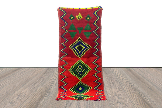 Tapis étroit petit coureur, tapis berbère marocain rouge 2x6.