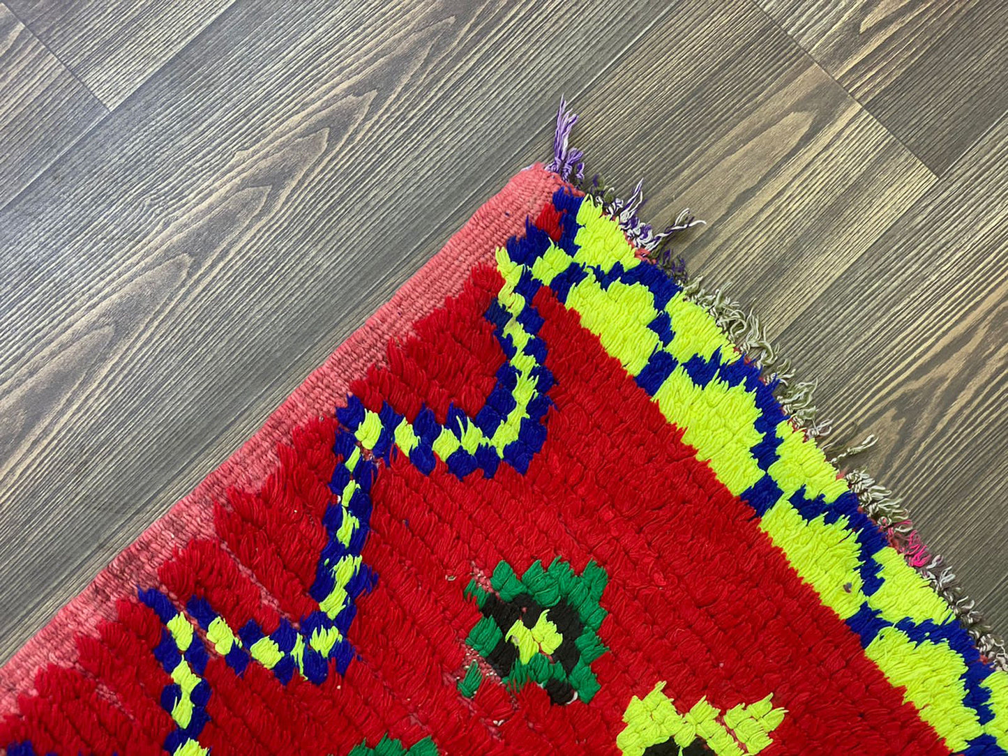 Tapis étroit petit coureur, tapis berbère marocain rouge 2x6.