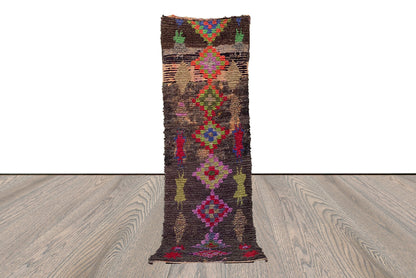 Tapis Boucherouite à couloir étroit 2x8, tapis à carreaux berbères tissés marocains.