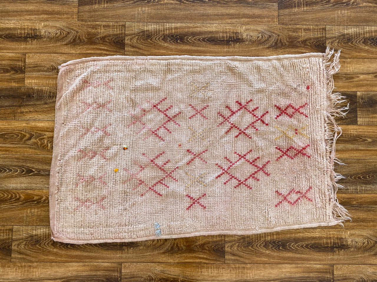 3x4 Abstract White and Red Narrow runner Rugs. Vintage Moroccan flatweave Rug.