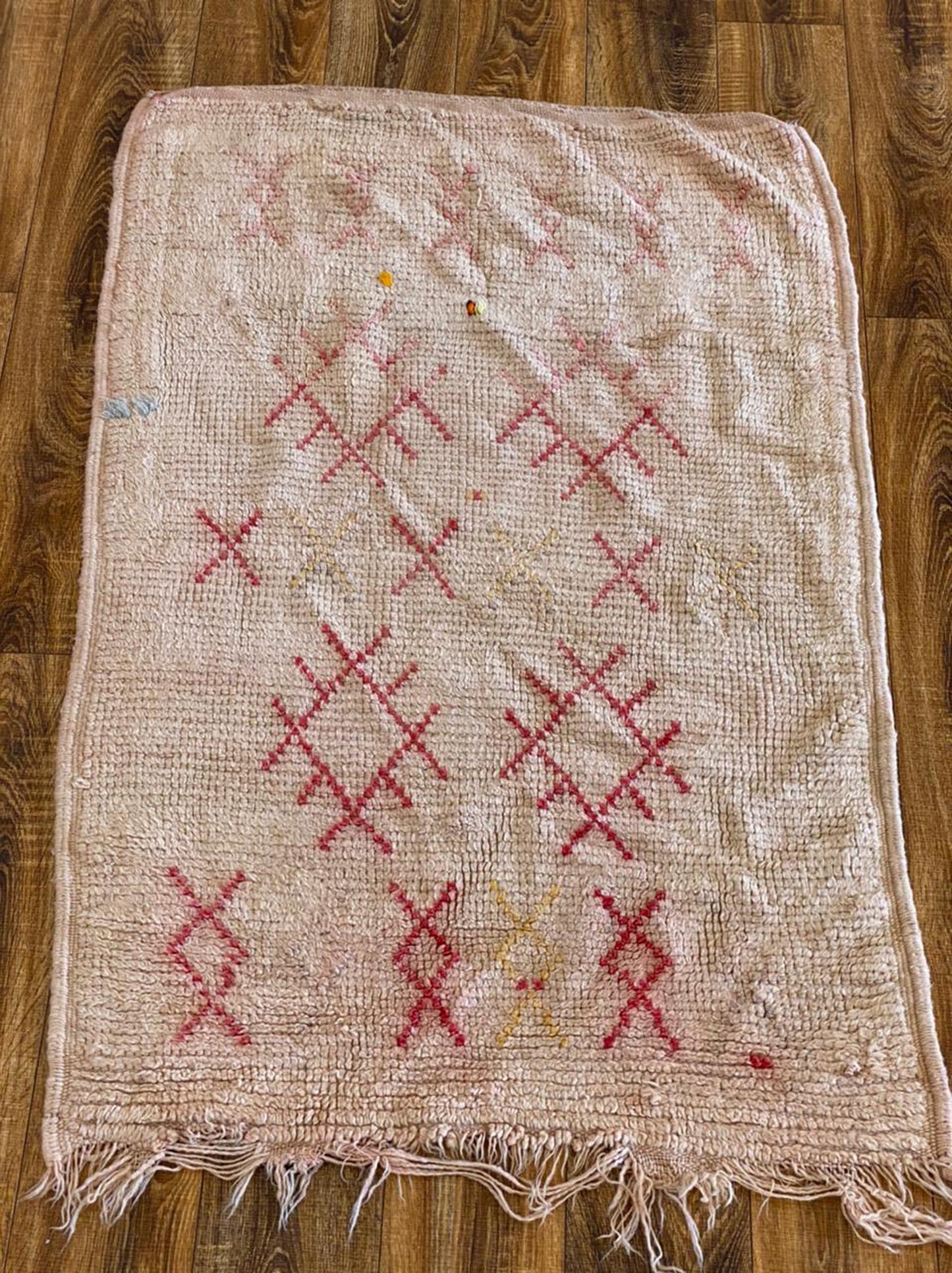 3x4 Abstract White and Red Narrow runner Rugs. Vintage Moroccan flatweave Rug.