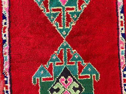 Petit tapis marocain rouge étroit 3x5. Tapis de couloir bohème.