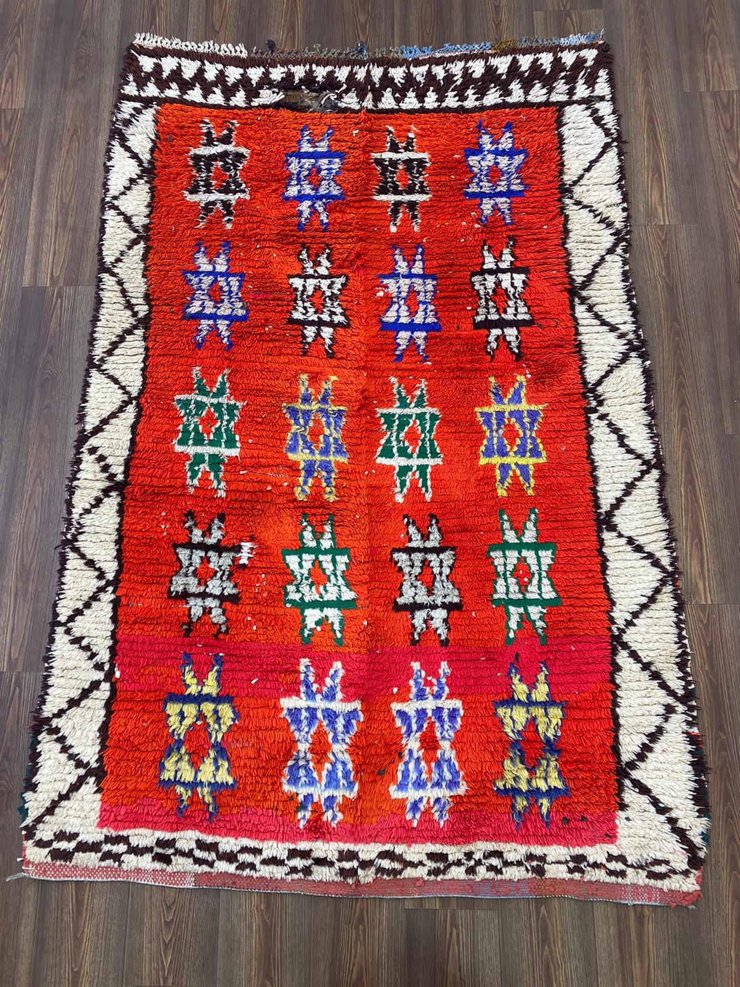 Grand tapis berbère marocain tissé à la main rouge, tapis vintage 4x7.