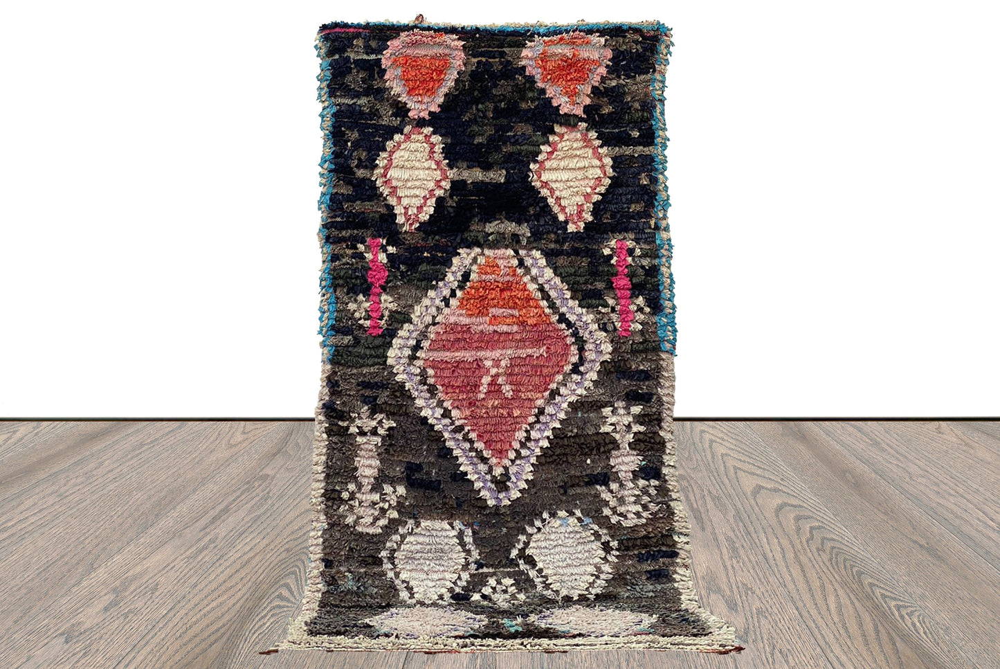 Tapis marocain Boucherouite vintage à poils longs de grande taille 4x8, tapis tissé berbère.