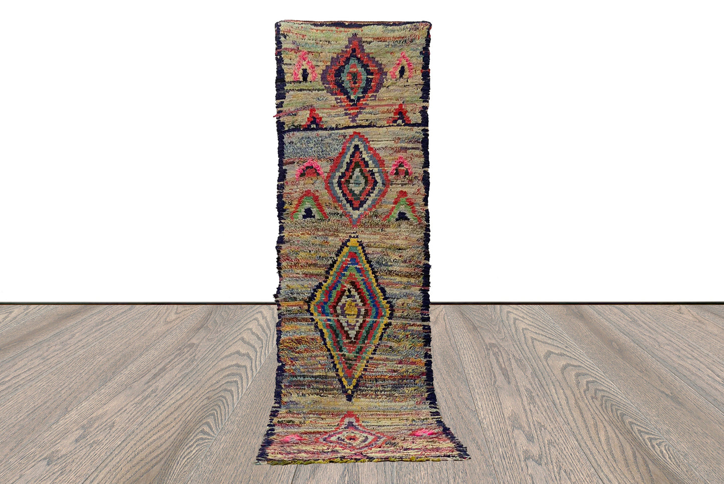 Tapis marocain étroit tissé à la main 3x9, usé.