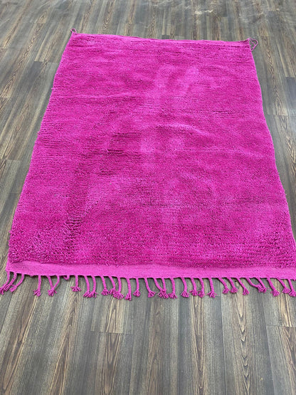 Tapis berbère doux et moelleux de 5 x 7 pieds.