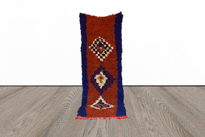 Grand tapis de couloir marocain à poils longs Boucherouite 4x10.