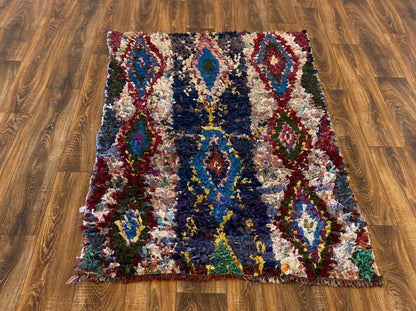 Petit tapis marocain à poils longs coloré Boucherouite 3x5.