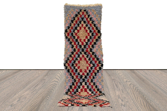 Tapis berbère marocain ancien à couloir étroit, tapis tissé coloré à carreaux Boucherouite 3x9.