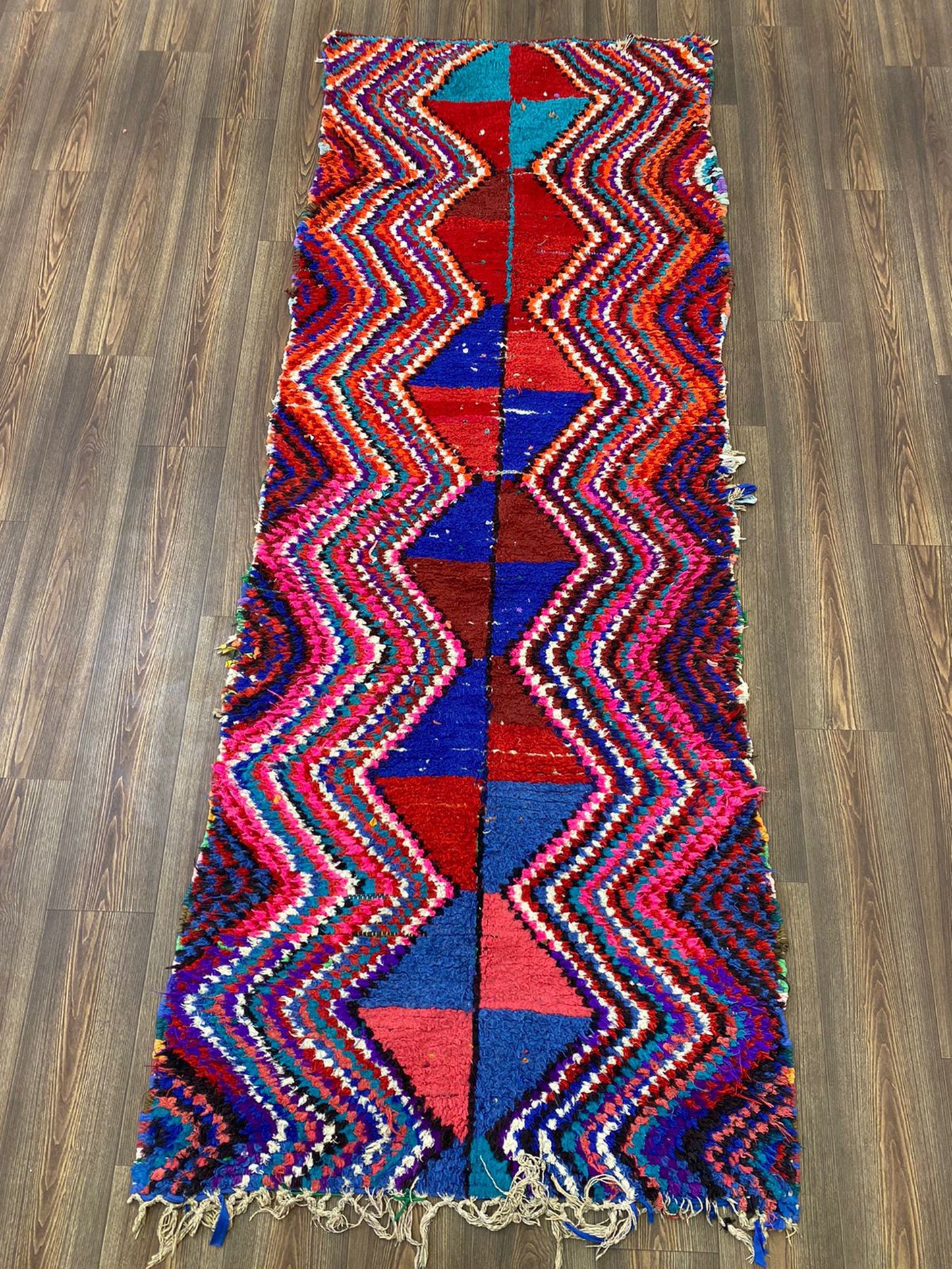 Tapis de couloir berbère vintage marocain 4x9.