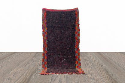 Tapis de couloir shaggy vintage marocain 4x9 pieds.