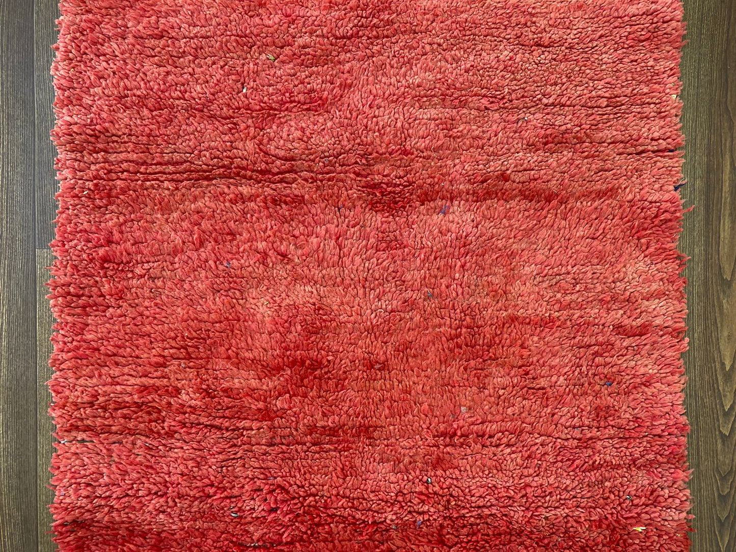 Tapis berbères marocains 3x9, tapis de couloir uni rouge vintage.