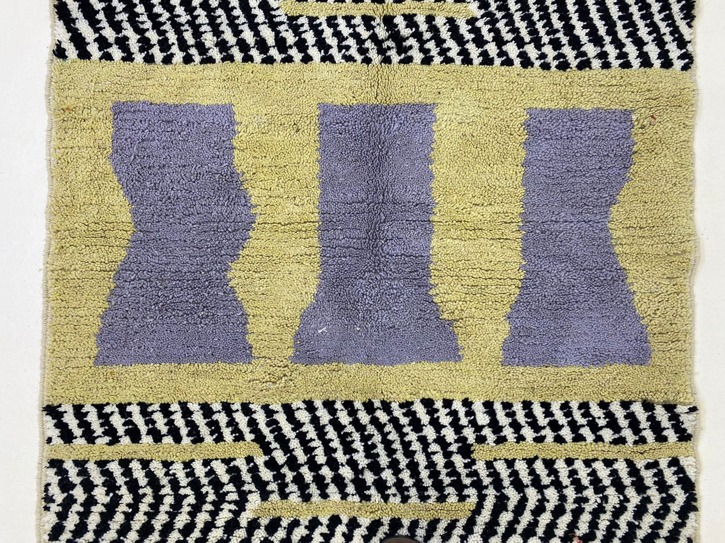 Tapis berbère marocain personnalisé.