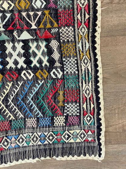 Petit tapis marocain tissé à plat vintage 3x4.