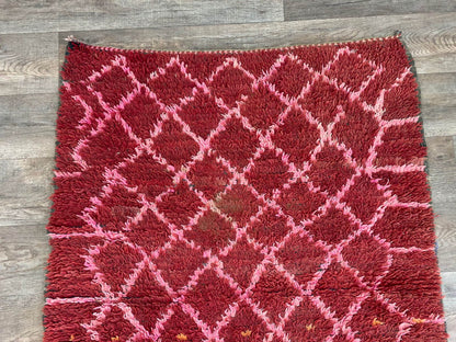 Grand tapis marocain à losanges rouge 4x10.