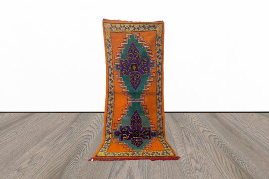 Long tapis de couloir marocain coloré 4x9.