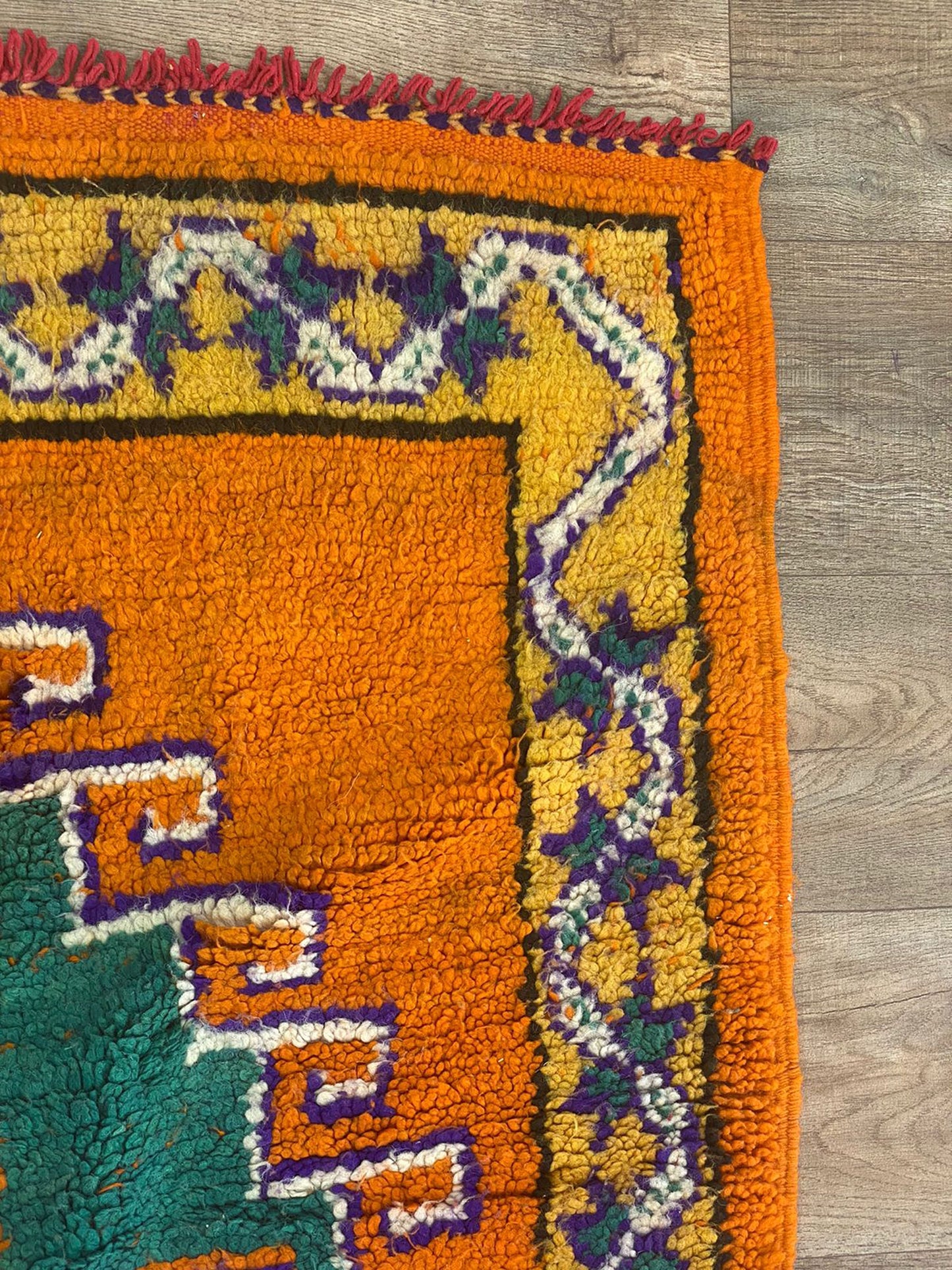 Long tapis de couloir marocain coloré 4x9.