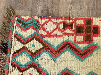 Petit tapis marocain coloré 4x7.