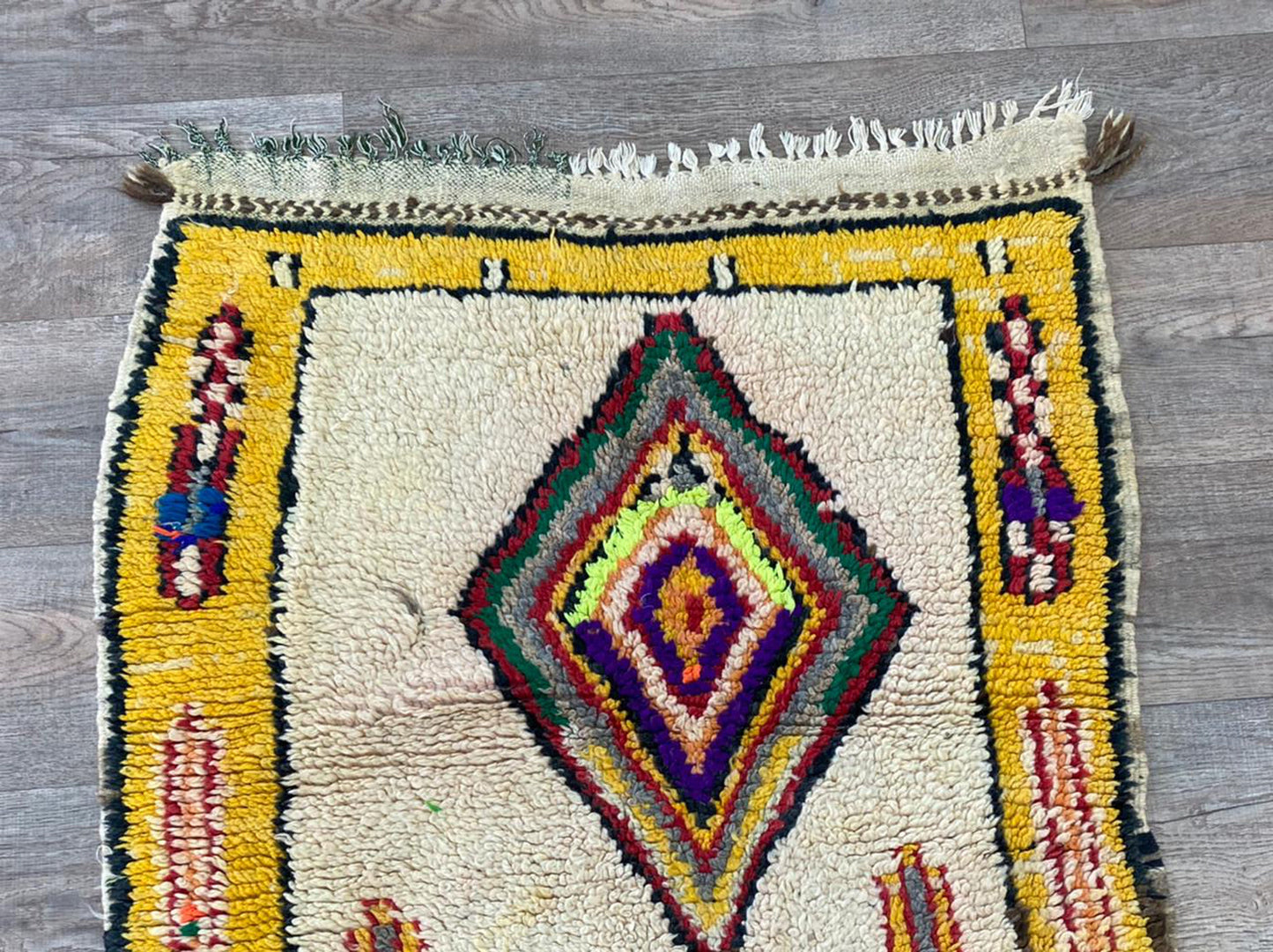 Petit tapis berbère marocain 3x5.