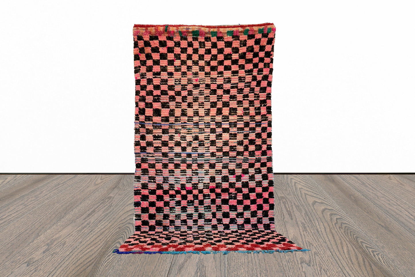 Tapis marocain à carreaux colorés 4x8.