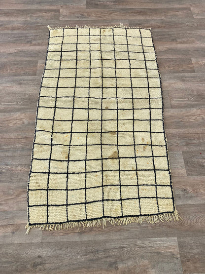 4x6 FT Moroccan grid white and black wool rugs.