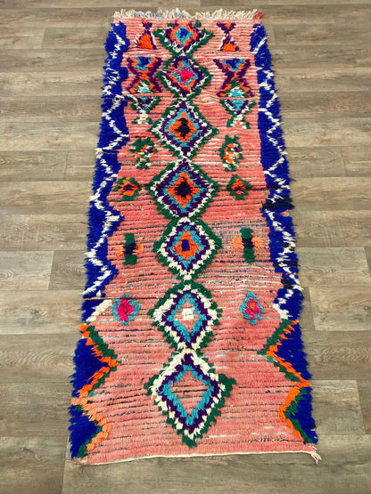 Tapis de couloir tissés marocains uniques et colorés de 3 x 8 pieds.