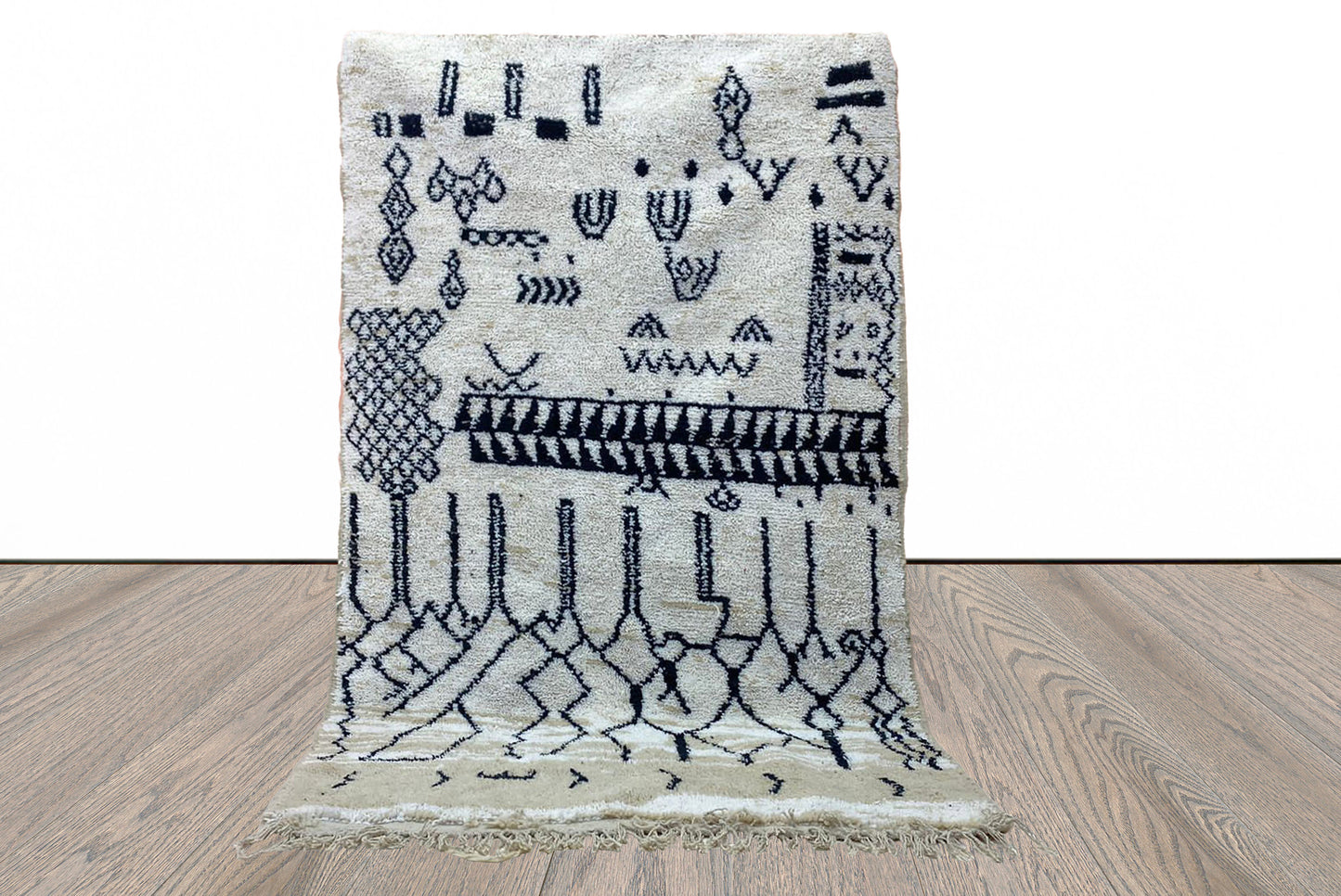 Beni ourain rug, Moroccan Berber wool custom area rugs, Handmade rugs for living room.