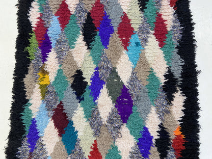 Tapis de couloir tribal marocain à motifs de diamants 3x6.