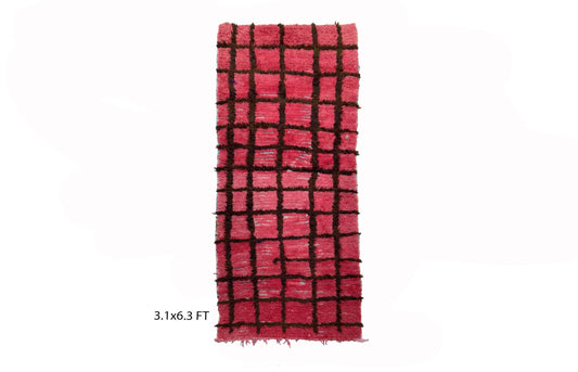 Tapis de couloir marocain noir et rouge 3x6.