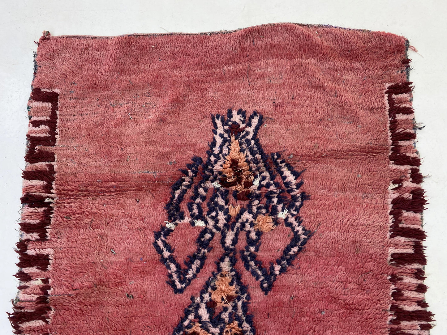 Tapis de couloir marocain en laine tissé à la main 4x8.