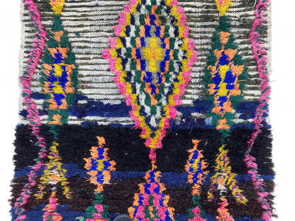 Tapis marocain coloré tissé à la main 3x7 pi.